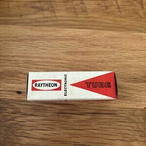 Raytheon Vacuum Tube 6EW6 Vintage Radio Tube New In Box